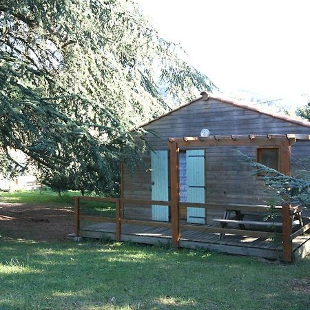 Saint-Julien-Molin-Molette Les Chalets Du Domaine Des Soyeux מראה חיצוני תמונה